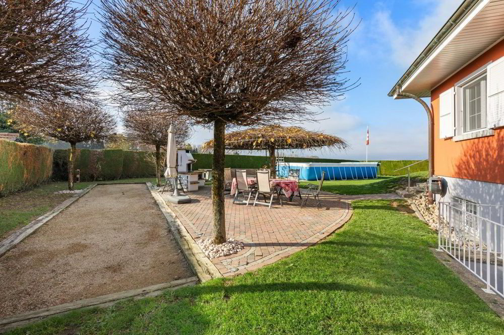 7 rooms House to buy in Payerne - image 1/13