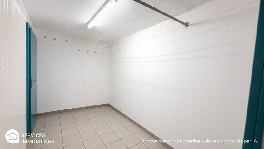 4.5 rooms Apartment to buy in Tavannes - image 1/13