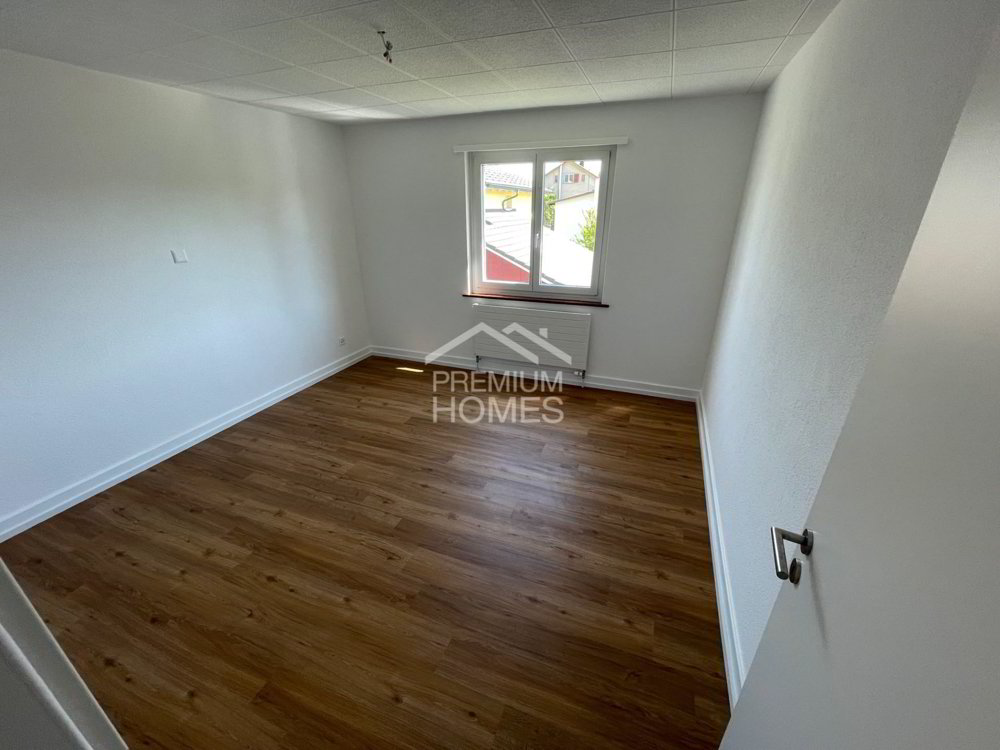 4 rooms House for rent in Luterbach - image 1/6