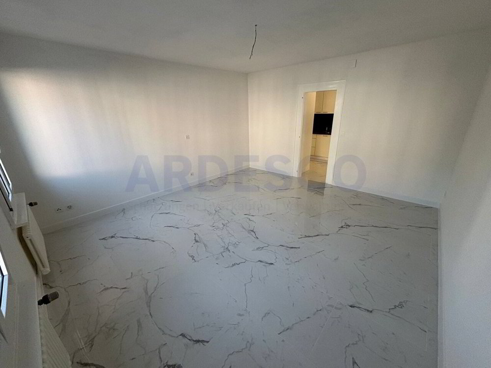 4 rooms Apartment for rent in Murgenthal - image 1/10