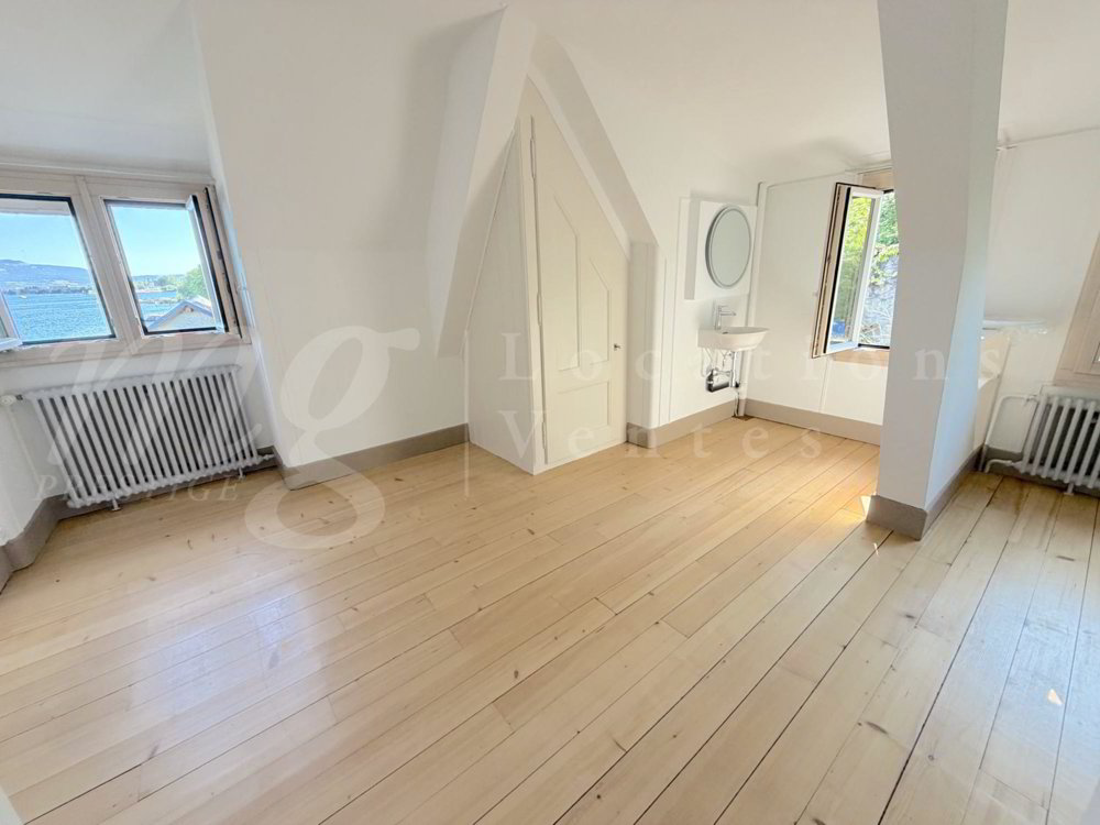 5 Zimmer Haus zu vermieten in Genthod - Bild 1/13