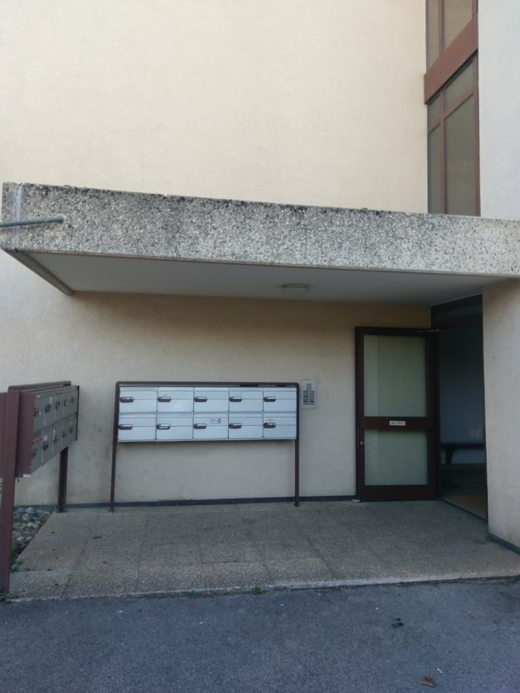 2 Zimmer Wohnung zu vermieten in Collombey - Bild 1/6