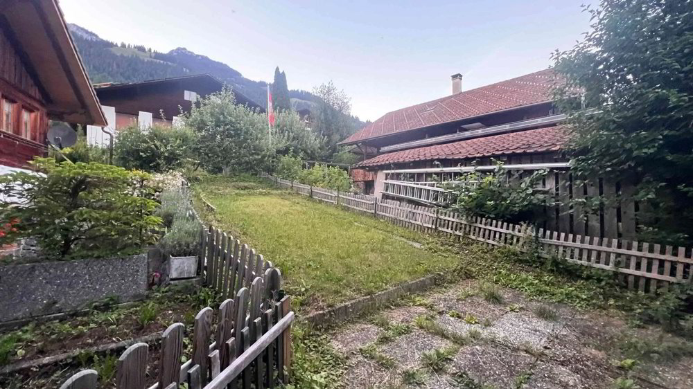 7.5 rooms House to buy in Erlenbach im Simmental - image 1/13