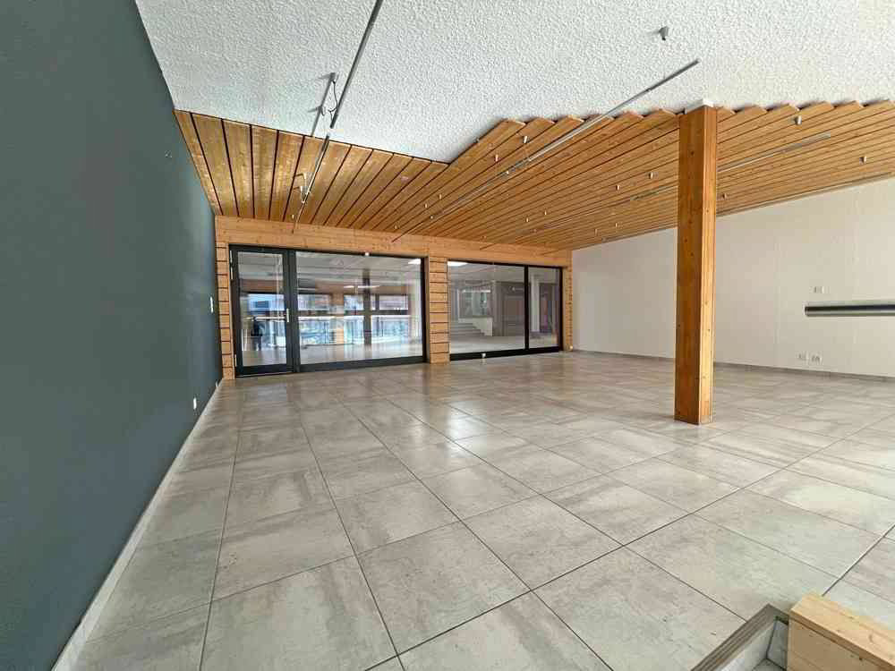 Bureau & Commerce 1.5 pièces à acheter à Siviez (Nendaz) - image 1/3