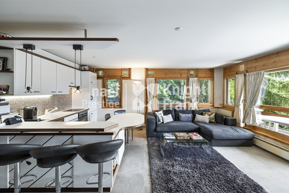 4 rooms Apartment to buy in Verbier - image 1/1