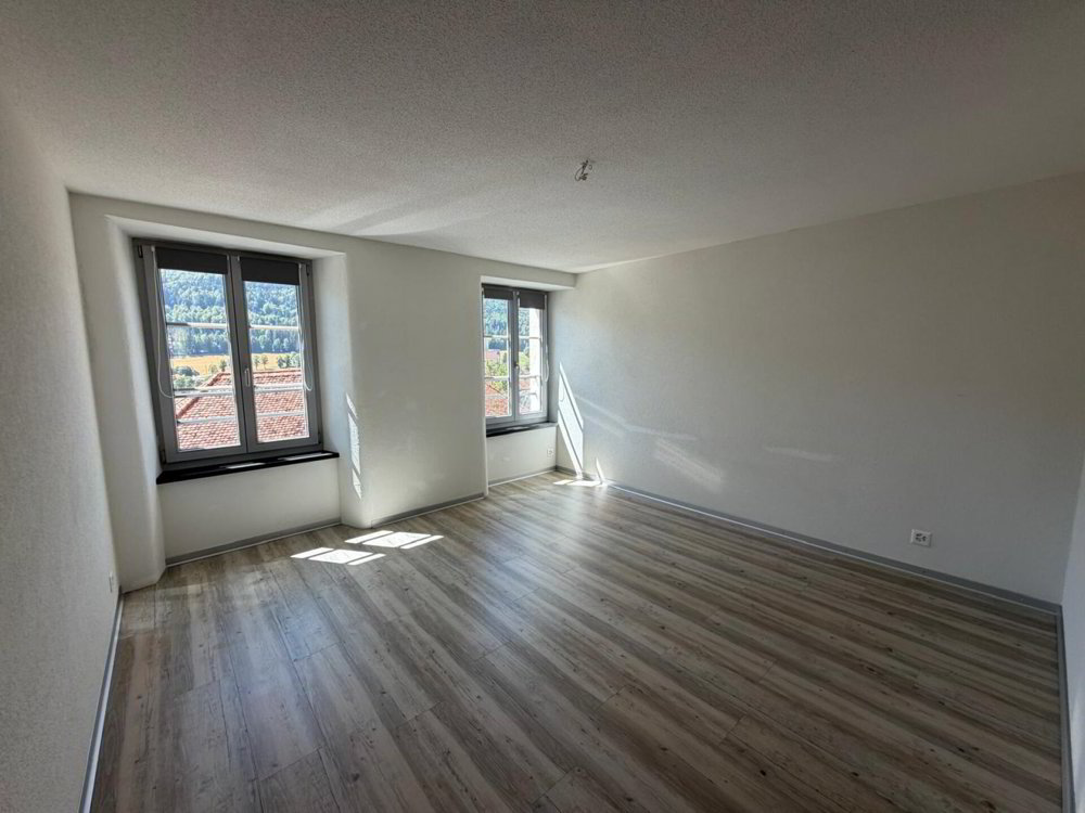 3 Zimmer Wohnung zu vermieten in St-Imier - Bild 1/8