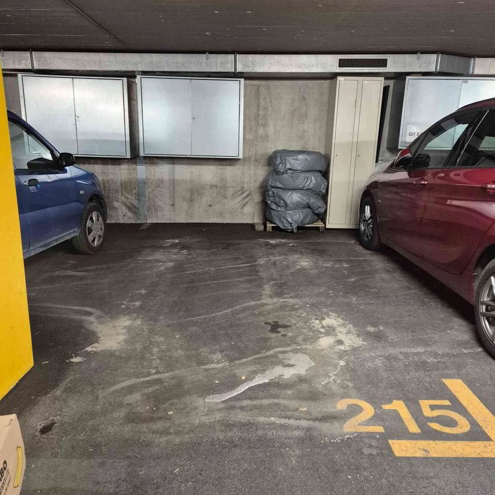 Parcheggio, garage di null locali in affitto a Coira - immagine 1/1