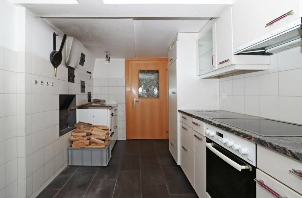 5.5 Zimmer Haus zum verkaufen in Nidfurn - Bild 1/13