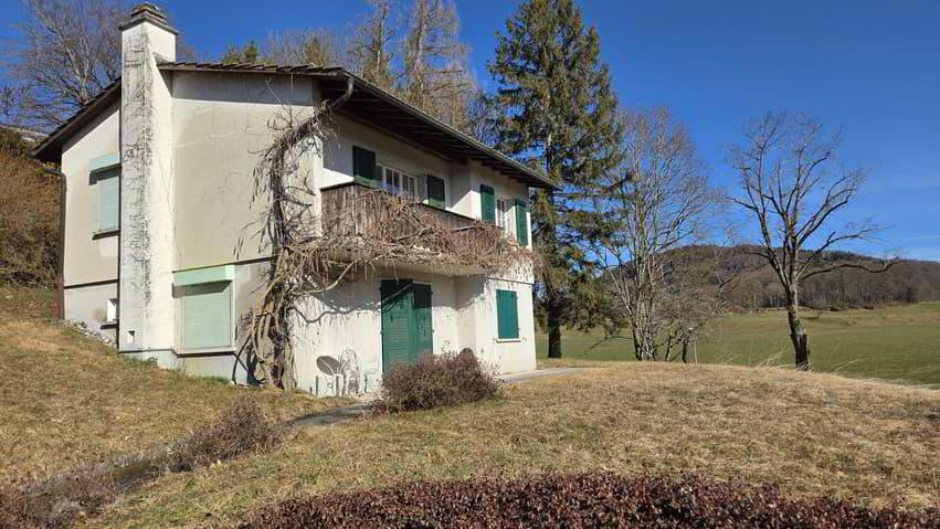 Casa di 5 locali in vendita a Jongny - immagine 1/5