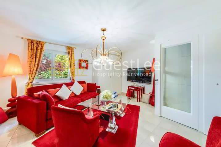 6.5 rooms Apartment to buy in Villeneuve VD - image 1/13