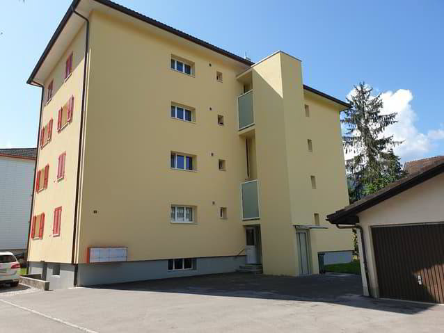 3 rooms Apartment for rent in Môtiers NE - image 1/6