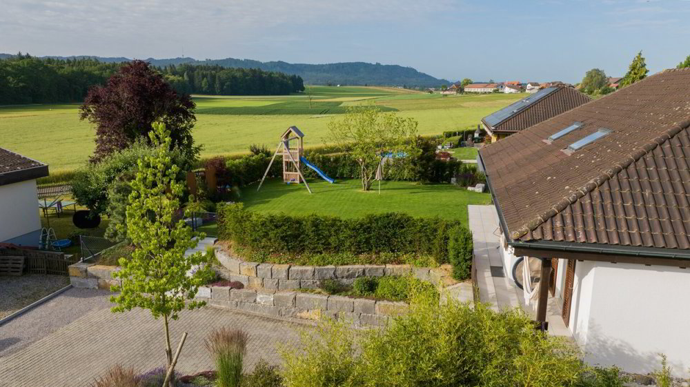 Maison 7 pièces à acheter à Münchringen - image 1/19