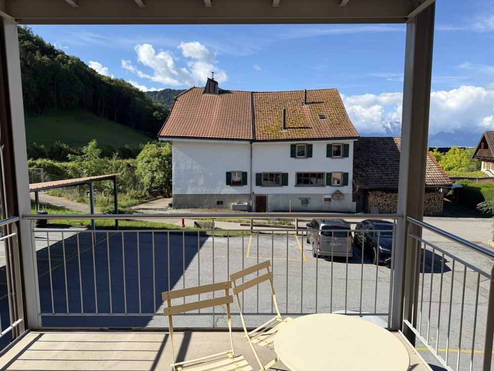 3.5 rooms Apartment to buy in Châtel-St-Denis - image 1/13
