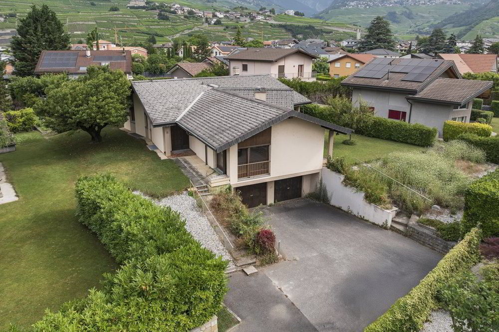 5 rooms House to buy in Conthey - image 1/13