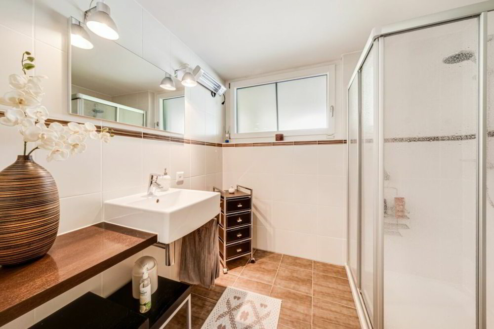 Maison 6 pièces à acheter à Attalens - image 1/13