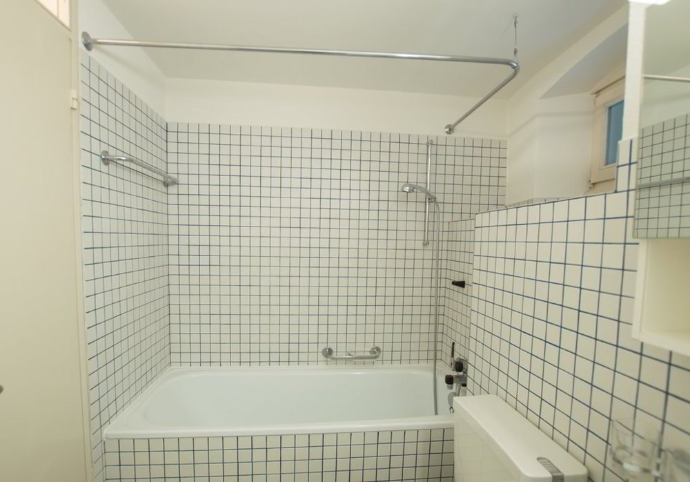 1.5 rooms Apartment for rent in Schaffhausen - image 1/4