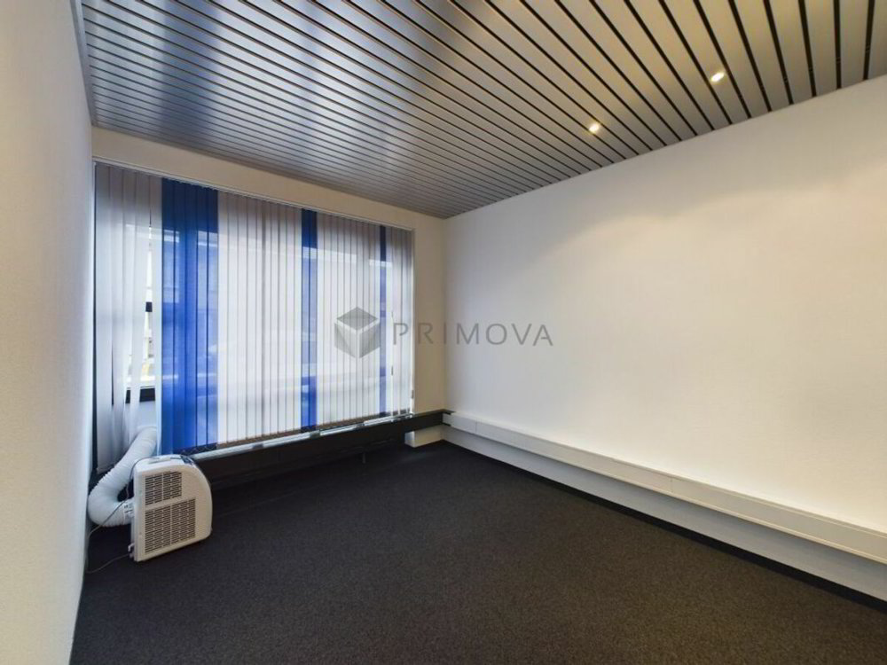 Local commercial de 7.5 pièces en vente à Flawil - 281 m² - Mehr