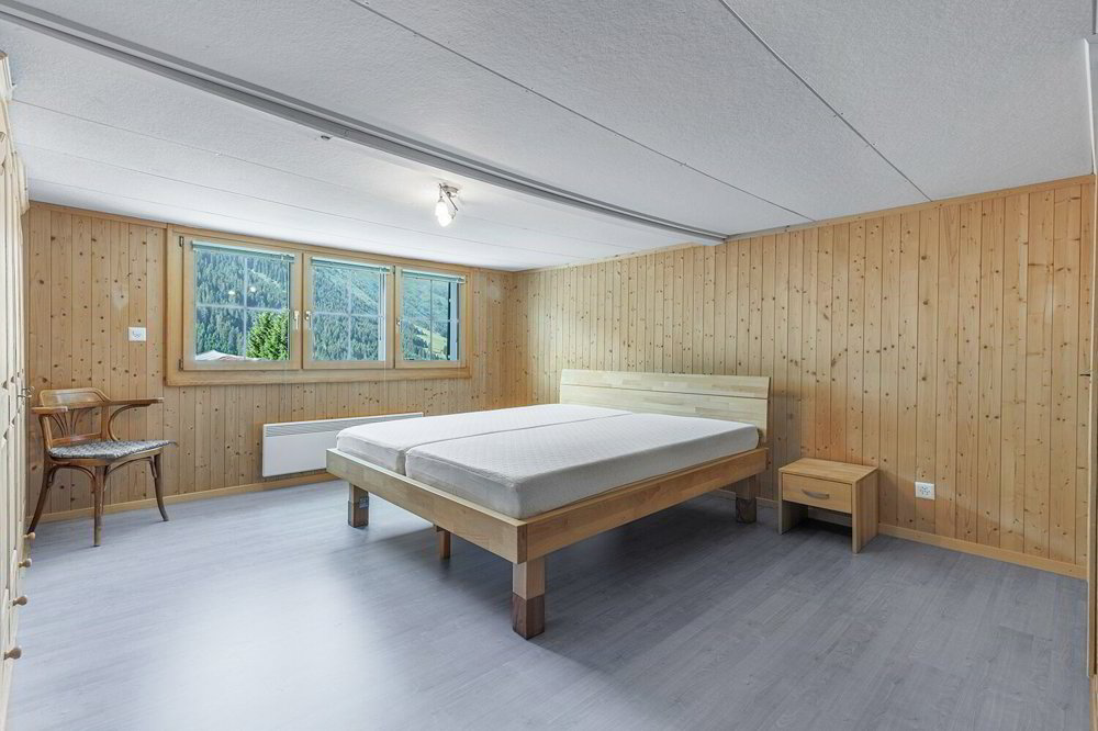 Wohnung – Camischolas - Mehr