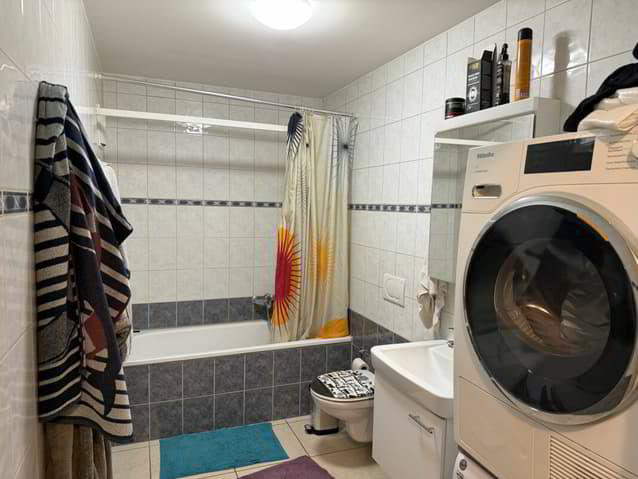 3.5 Zimmer Wohnung zum verkaufen in Châtel-St-Denis - Bild 1/8