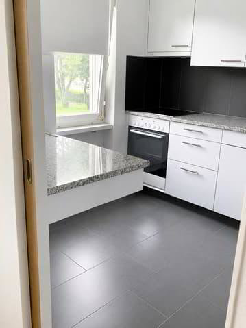 Helle 3.5-Zimmerwohnung mit grossem sonnigen Balkon - Ansicht 2