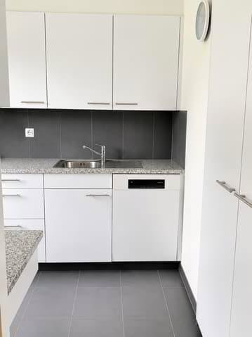 Helle 3.5-Zimmerwohnung mit grossem sonnigen Balkon - Ansicht 3