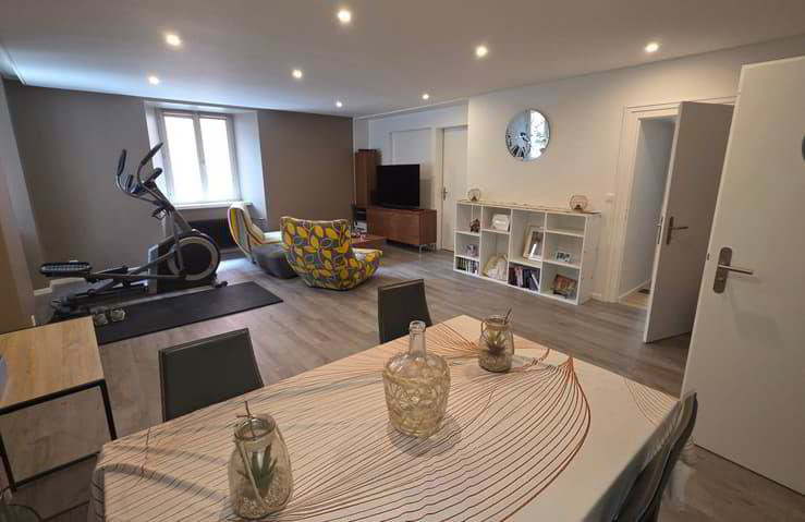 2.5 rooms Apartment for rent in La Chaux-de-Fonds - image 1/7