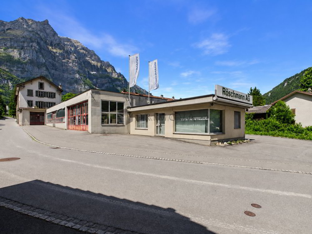 null Zimmer Büro zum verkaufen in Glarus - Bild 1/33