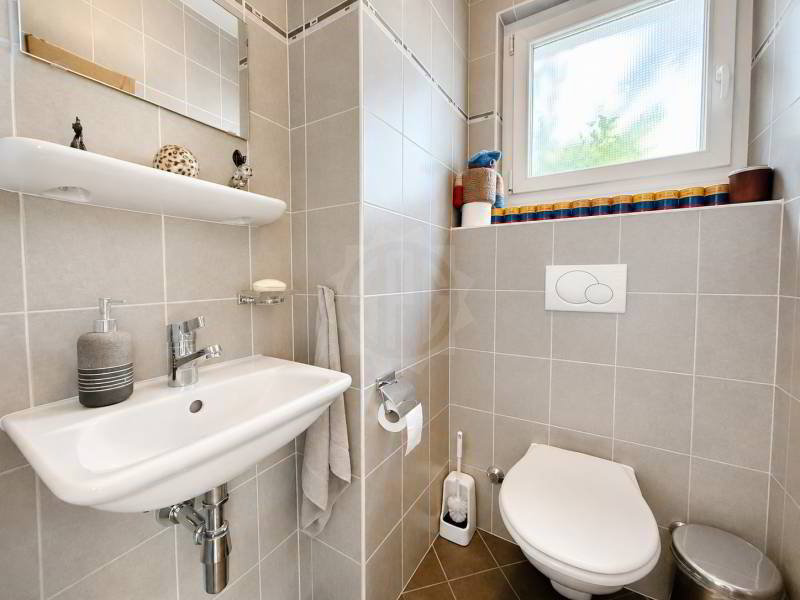 Maison 6 pièces à acheter à Plan-les-Ouates - image 1/12