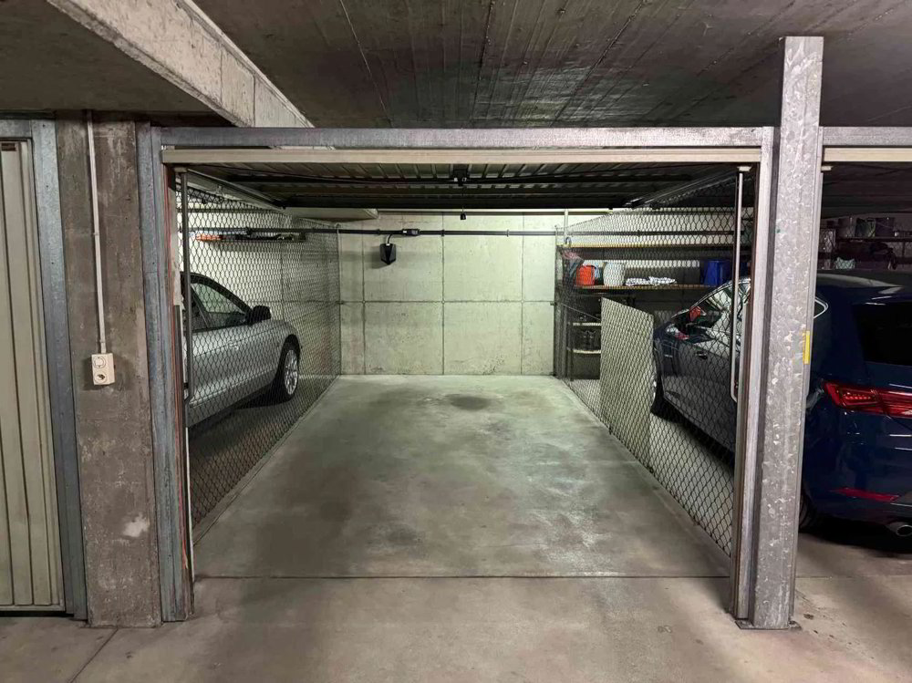 null rooms Car park, garage for rent in Hausen AG - image 1/1