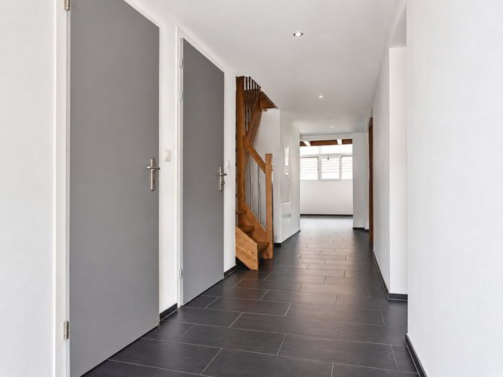 Casa di 23 locali in vendita a Thusis - immagine 1/13