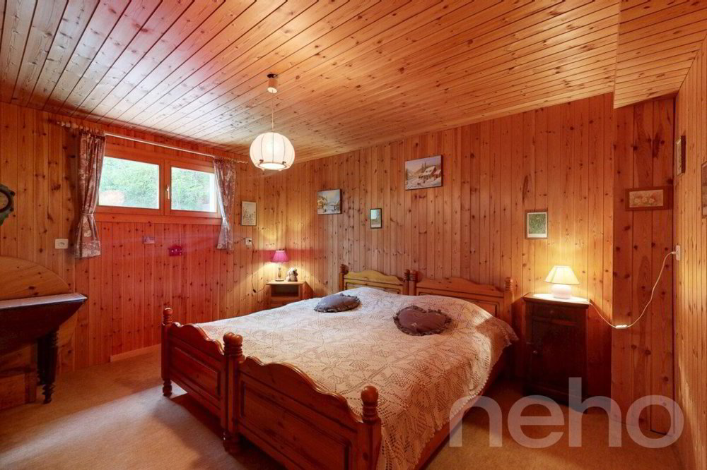 5.5 rooms House to buy in Grône - image 1/12