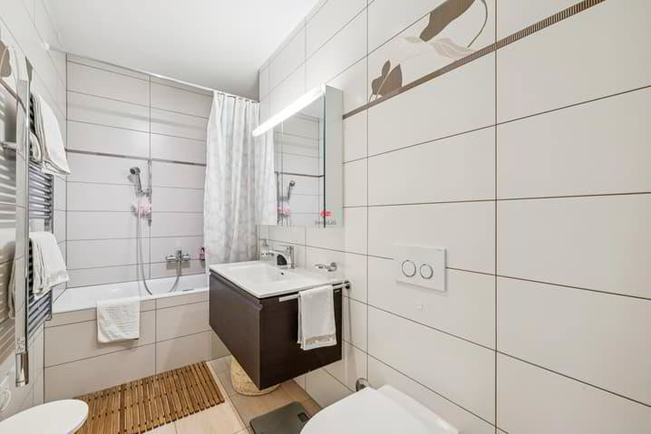 5 Zimmer Wohnung zum verkaufen in Meyrin - Bild 1/10