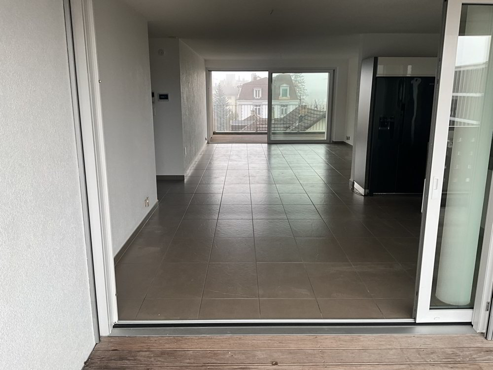 4 Zimmer Wohnung zum verkaufen in Delémont - Bild 1/7