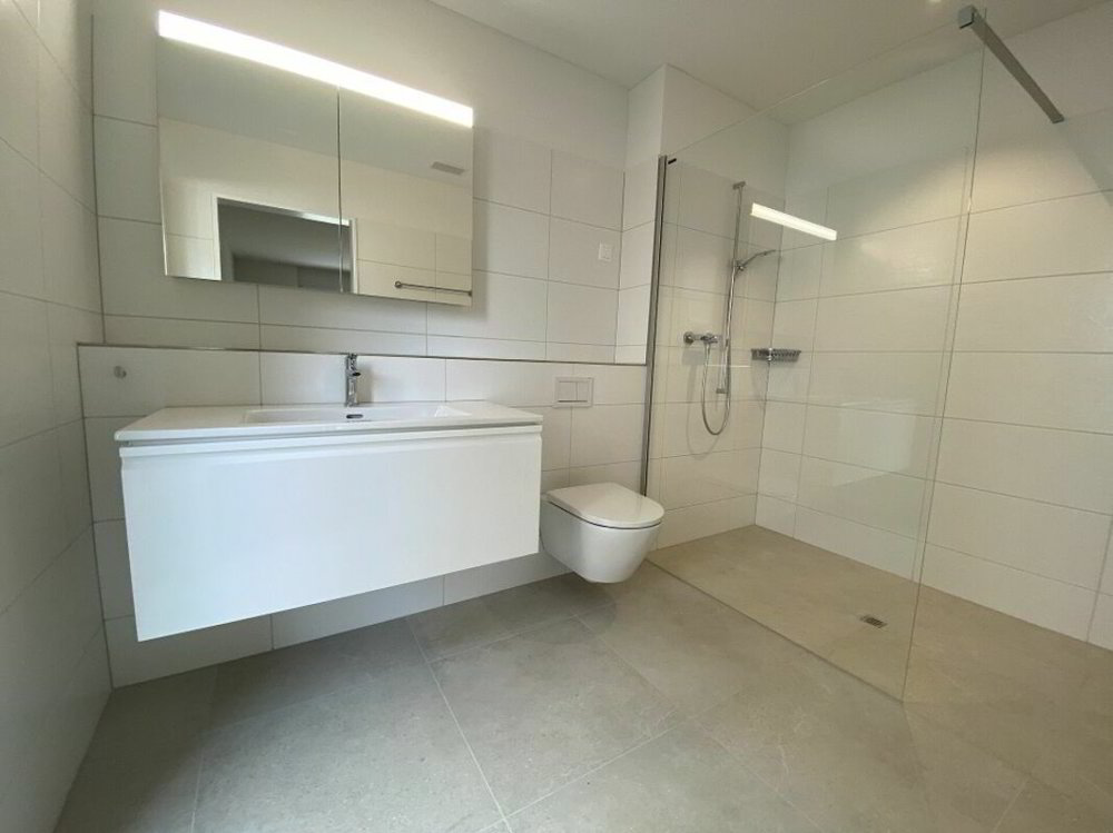 4 rooms Apartment for rent in Aadorf - image 1/6