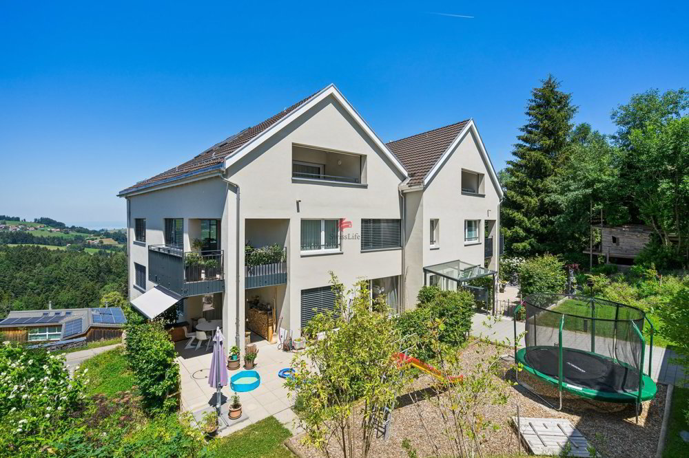 3 rooms Apartment to buy in Trogen - image 1/13