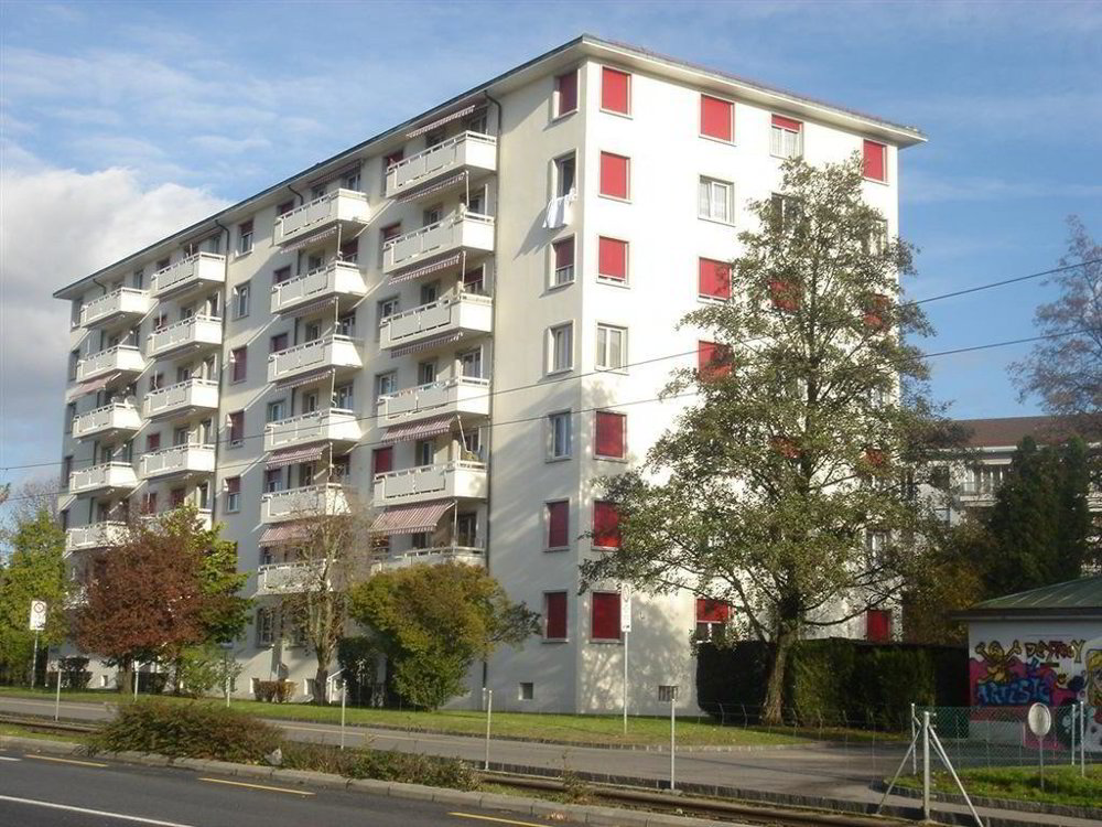 null Zimmer Parkplatz, Garage zu vermieten in Chavannes-près-Renens - Bild 1/1