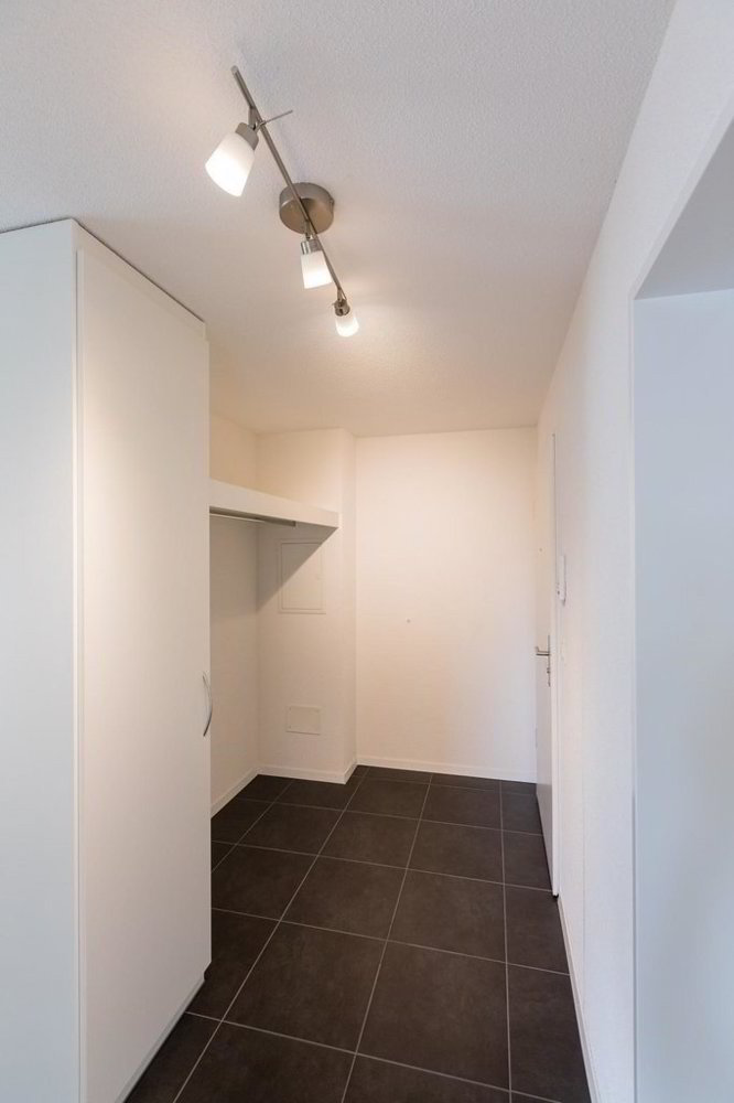 Appartamento di 2.5 locali in affitto a Oftringen - immagine 1/6