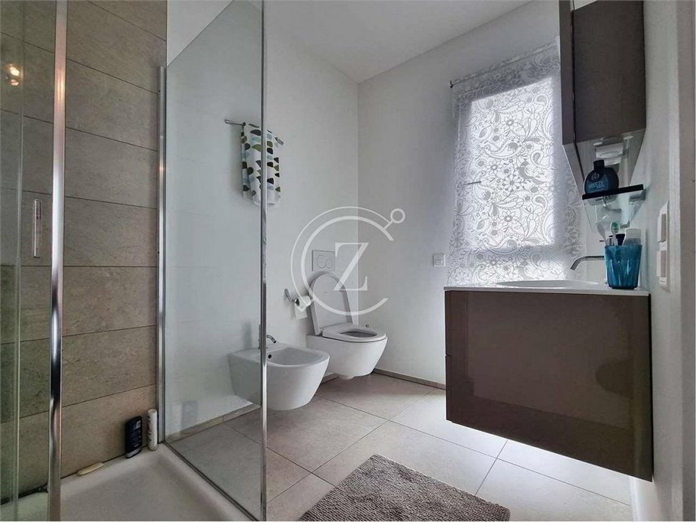 3.5 rooms Apartment for rent in Vacallo - image 1/6