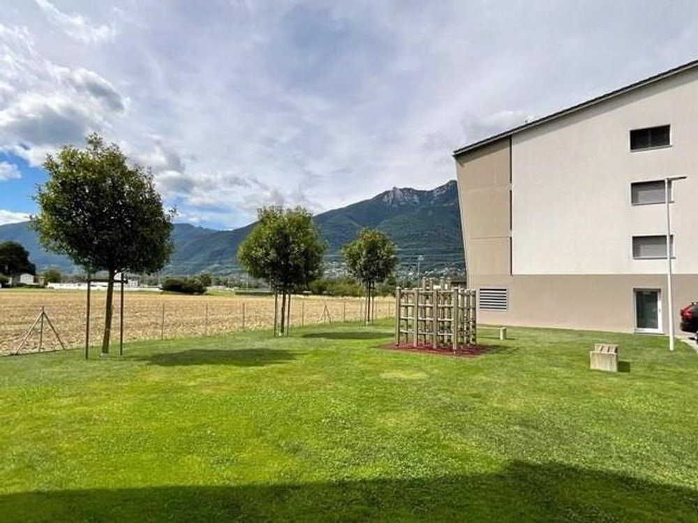 Appartement 4.5 pièces à acheter à Contone - image 1/12