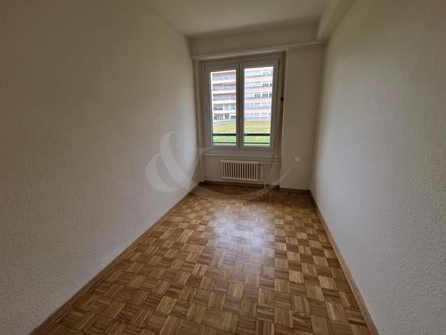2 rooms Apartment for rent in Meyrin - image 1/3
