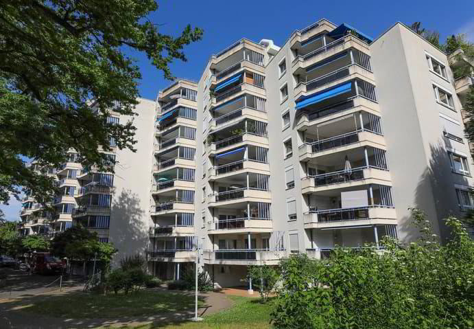 4 rooms Apartment for rent in Petit-Lancy - image 1/1