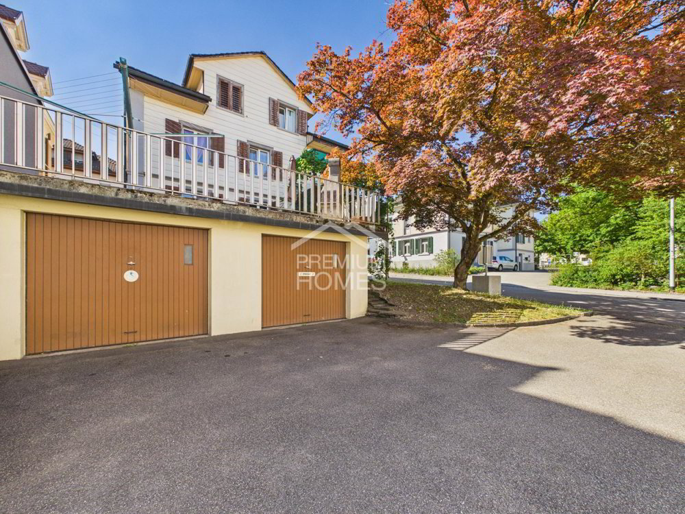 8 rooms House to buy in Sirnach - image 1/13