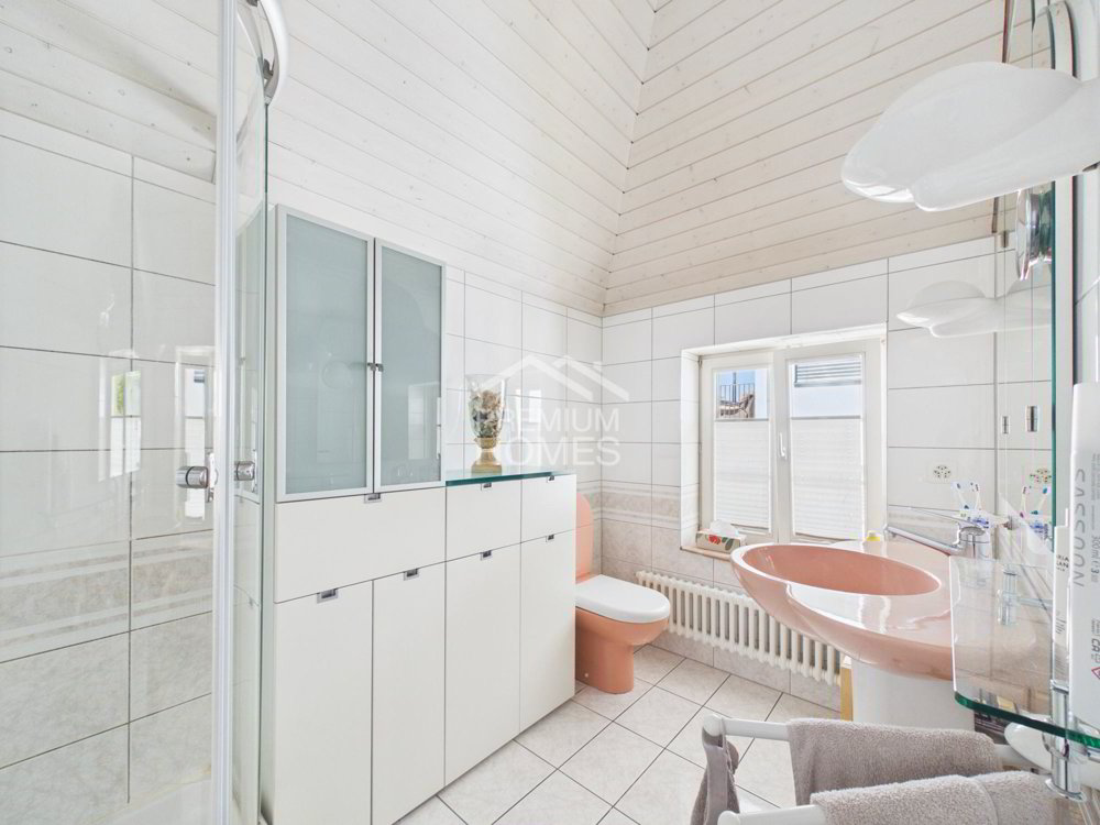 6 rooms House to buy in Oberentfelden - image 1/13