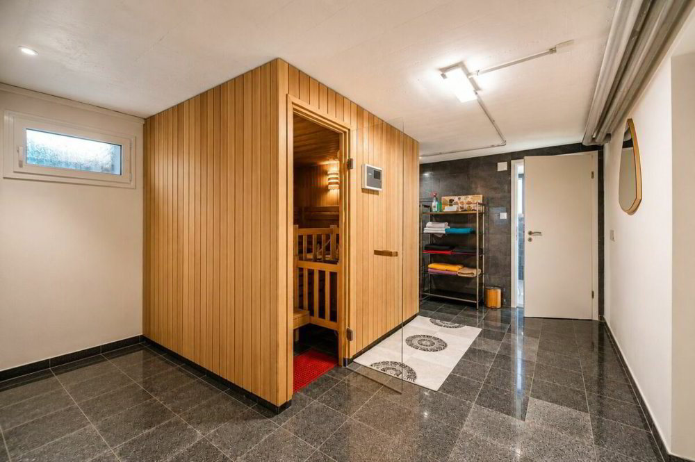 6 rooms House to buy in Mumpf - image 1/13