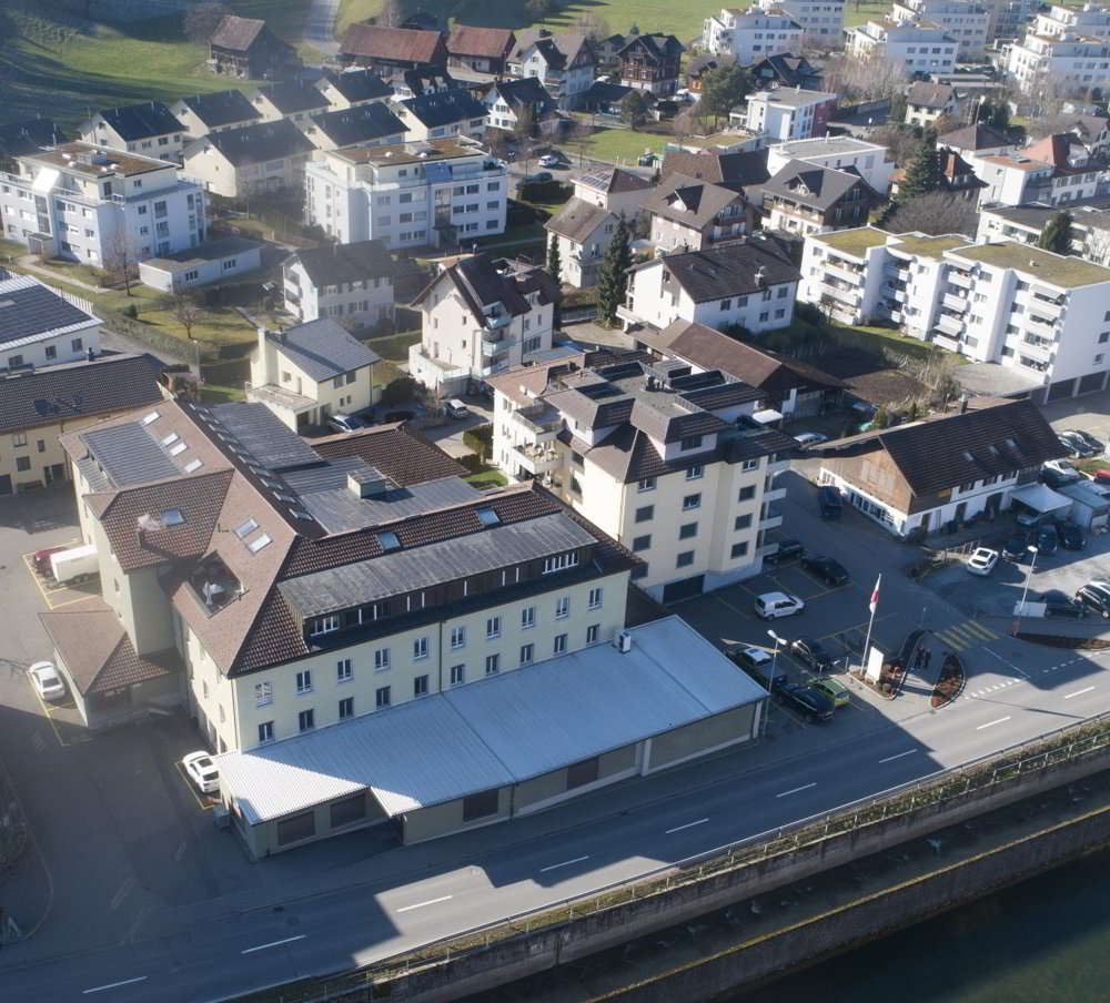 null rooms Office & Commercial for rent in Galgenen - image 1/1