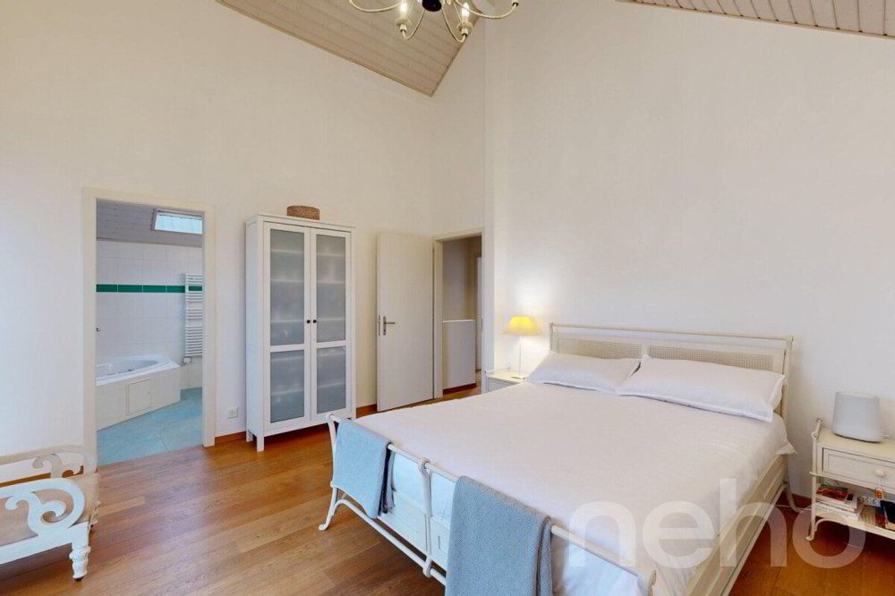 7.5 rooms House to buy in Lonay - image 1/12