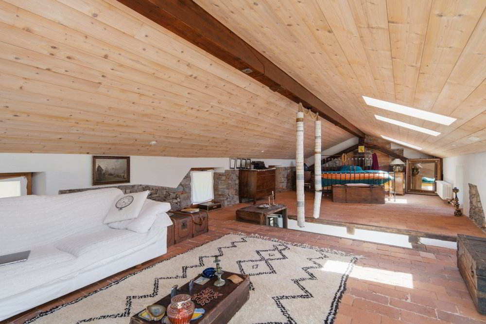 Maison 7 pièces à acheter à Aranno - image 1/13