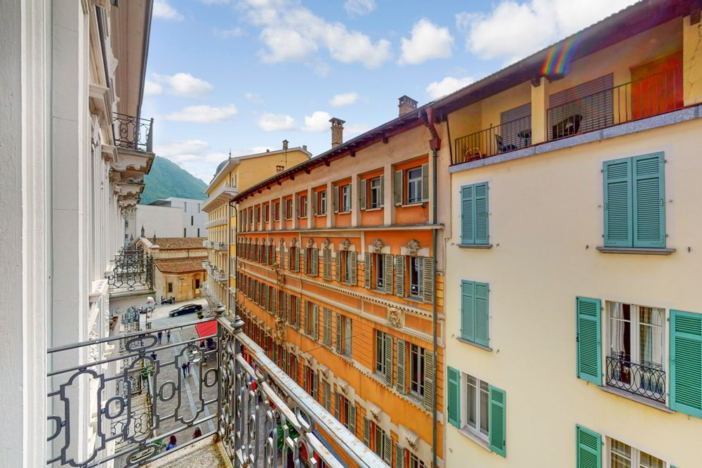 Appartement 5 pièces à louer à Lugano - image 1/8