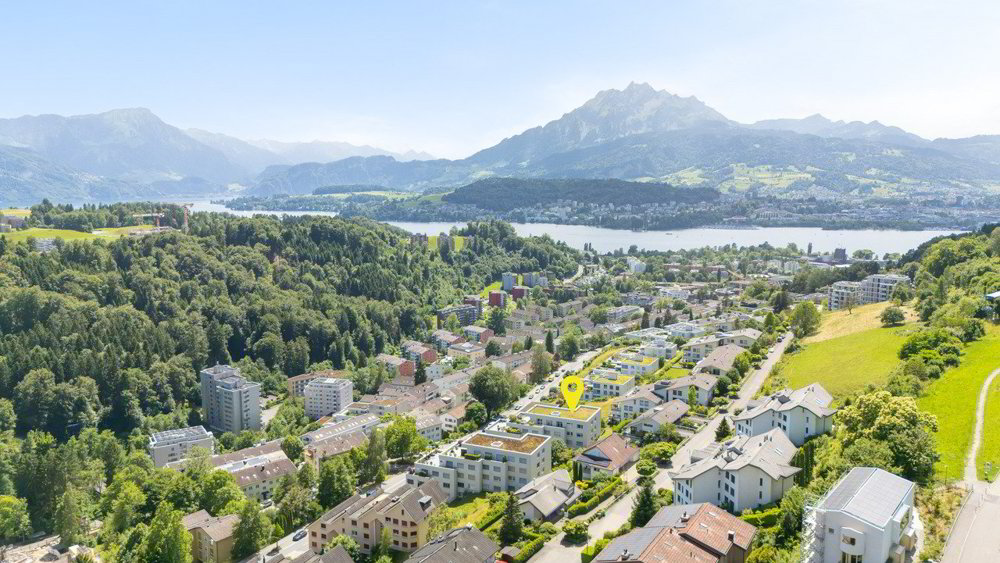 5 Zimmer Wohnung zum verkaufen in Lucerne - Bild 1/13