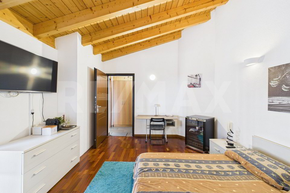 Appartement 4 pièces à acheter à Melano - image 1/13
